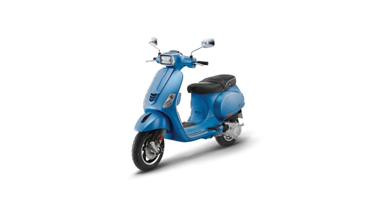 Vespa SXL 150 Blue