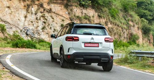 2022 Citroen C5 Aircross rear cornering1