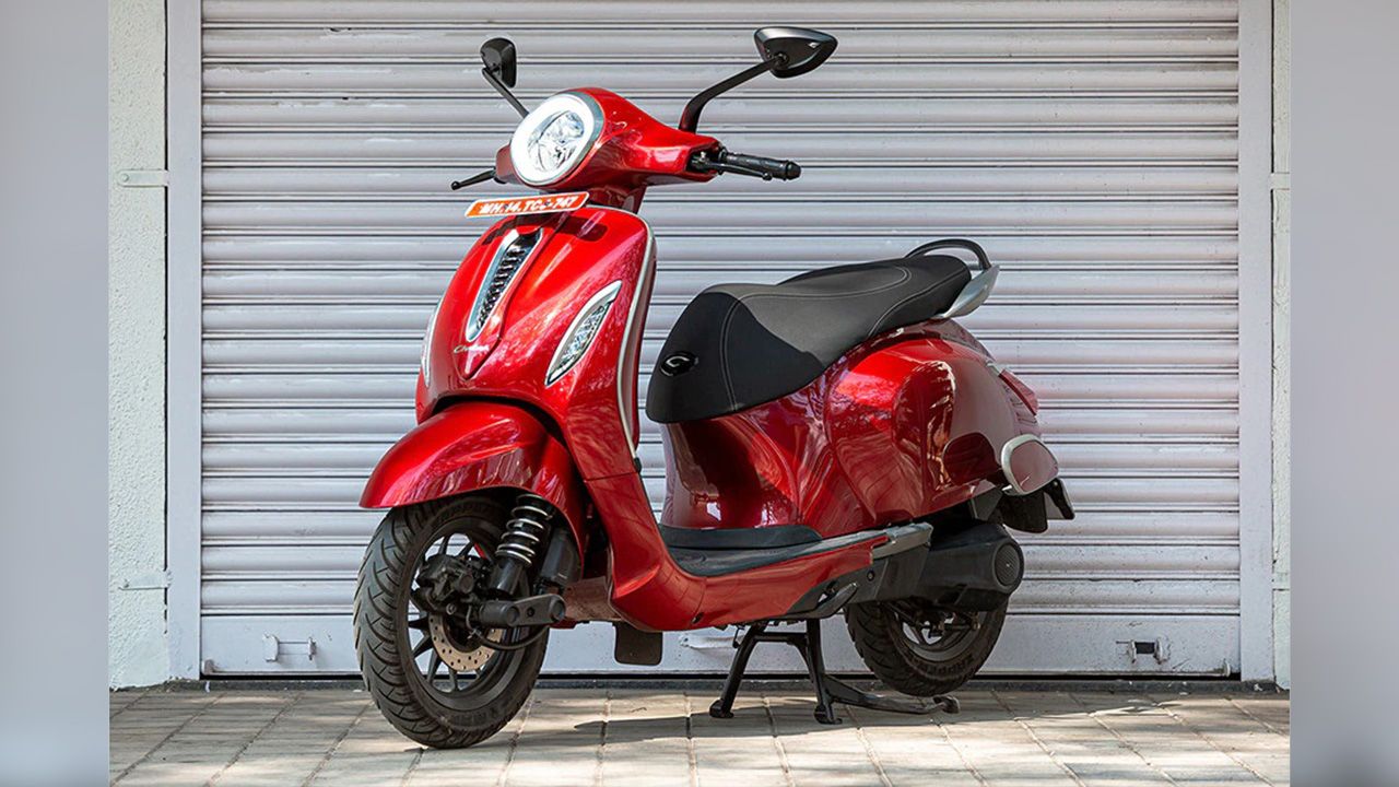 Bajaj Chetak Front Left View