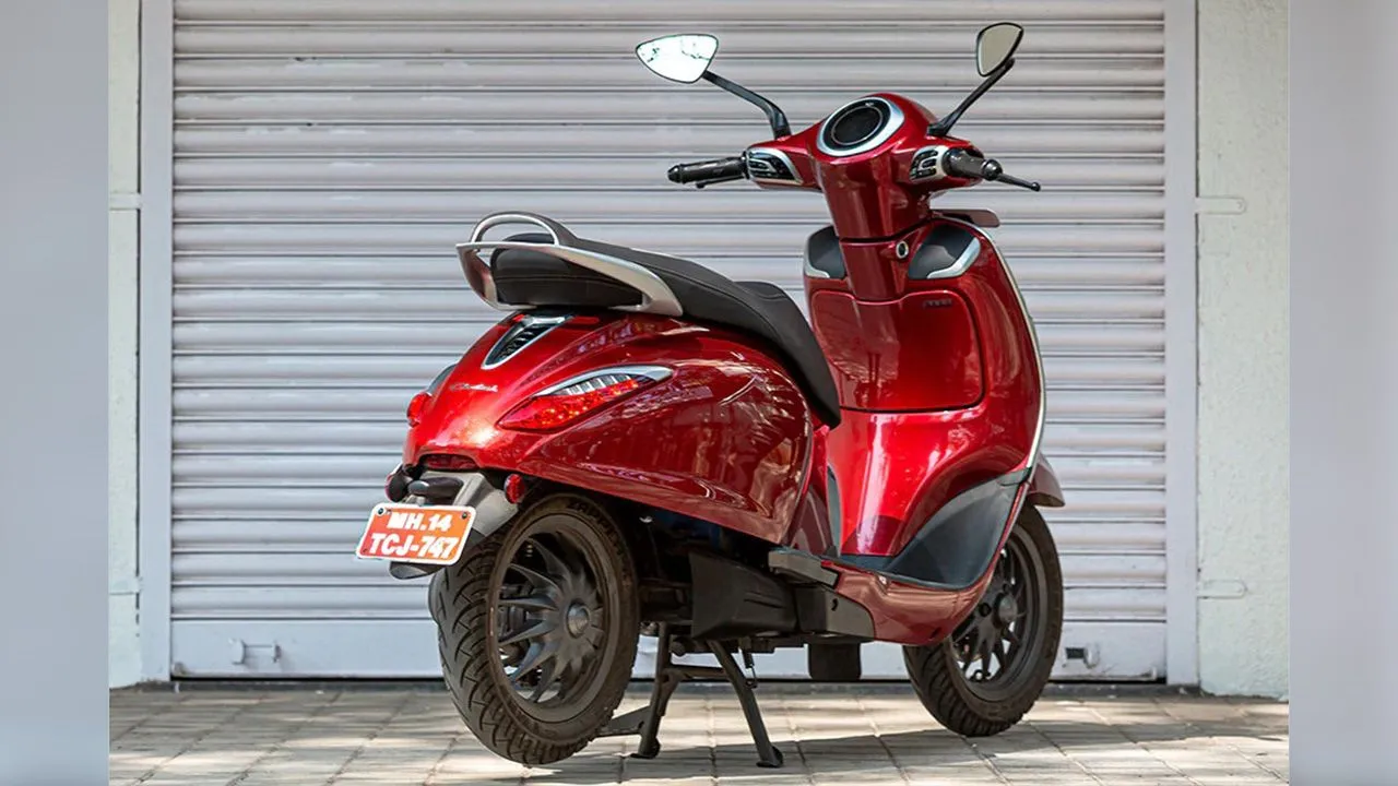 Bajaj Chetak Rear Right View