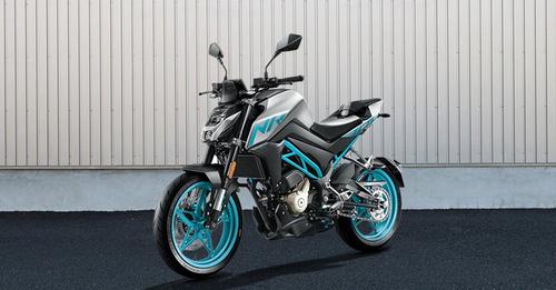 CFMoto 300NK Front Left View