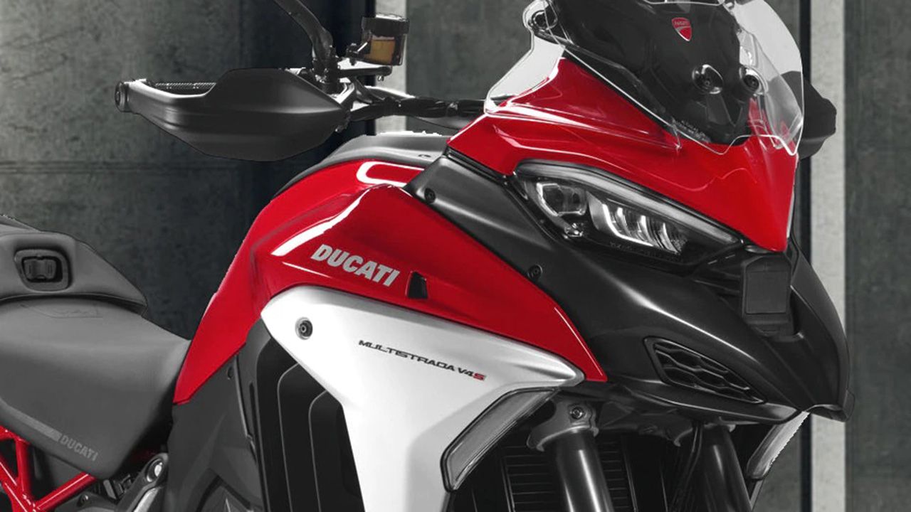 Ducati Multistrada V4 Fuel Tank