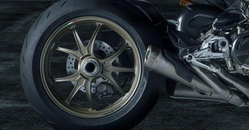 Ducati Streetfighter V4 Rear Tyre View