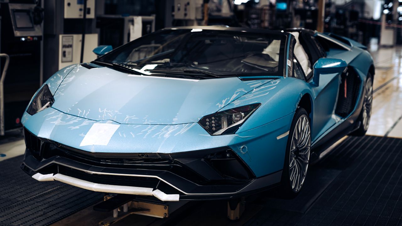 Final Lamborghini Aventador Production Unit