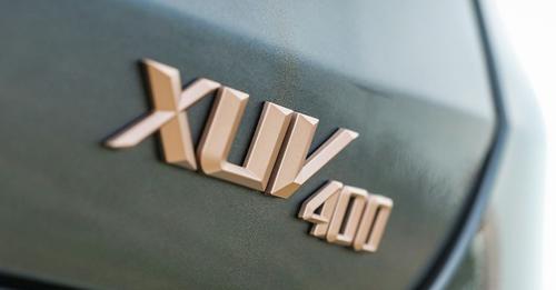 Mahindra XUV400 badge