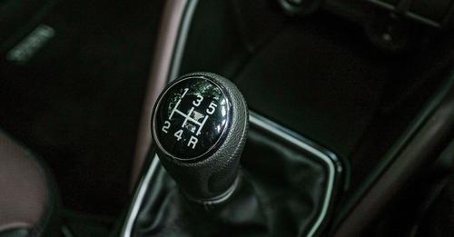 Maruti Suzuki Grand Vitara Gear1