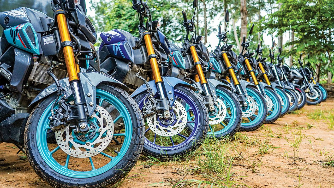 Apollo Tramplr Motorcycle Tyres