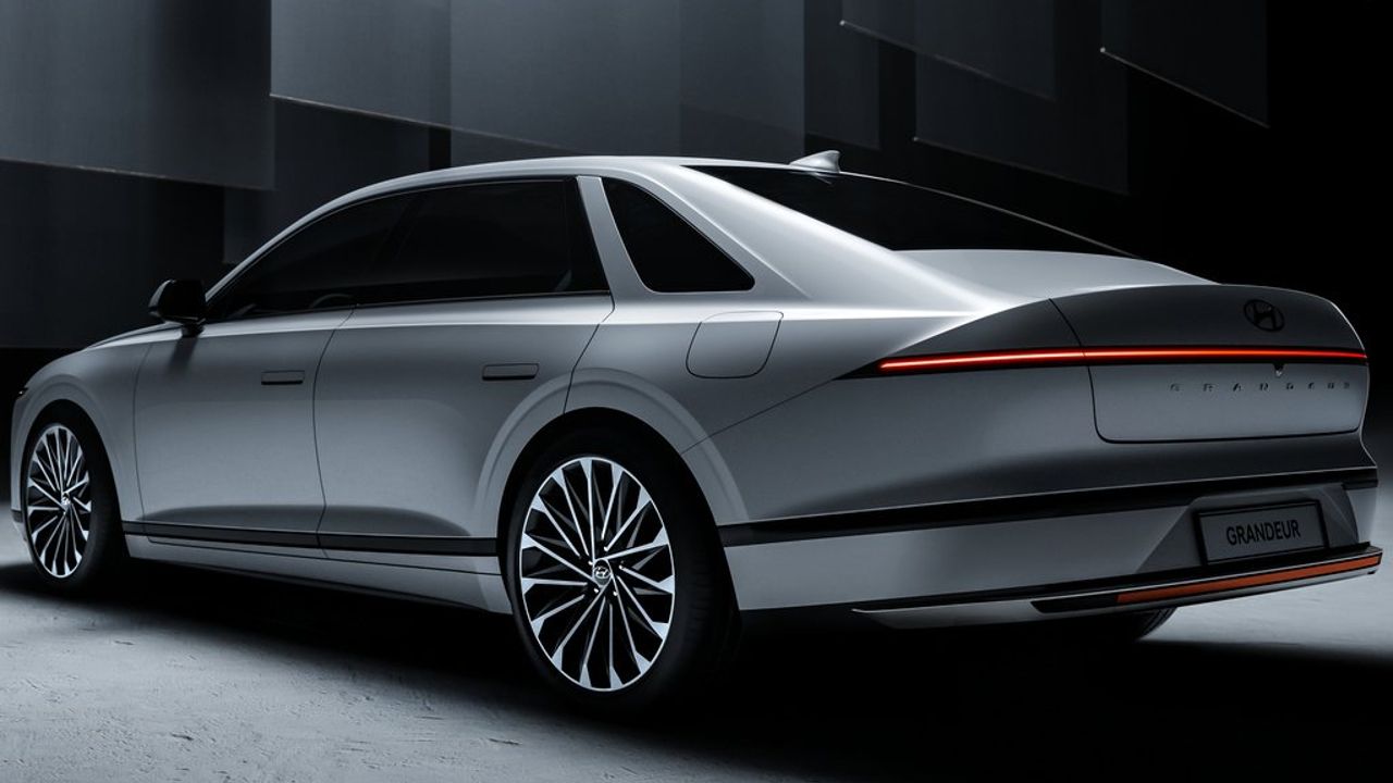 Hyundai Grandeur 3