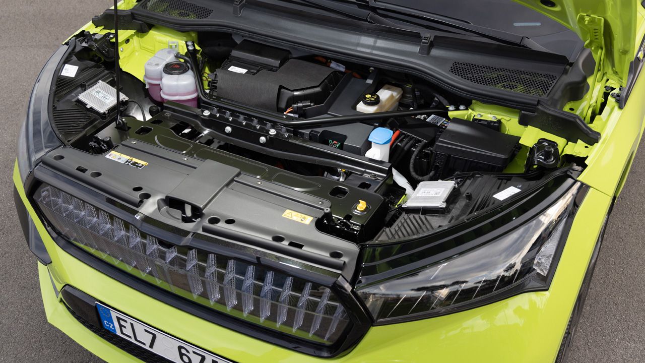 Skoda Enyaq Coup RS IV Bonnet