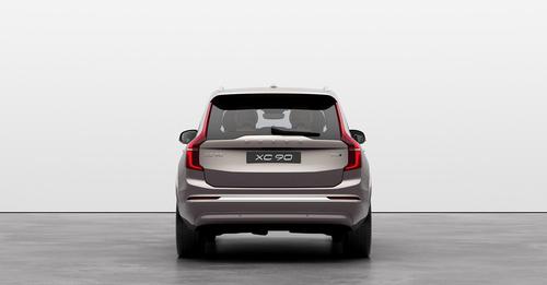 Volvo XC90 Rear View