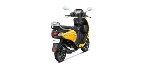 Hero Pleasure Plus Xtec Right Rear Three Quarter