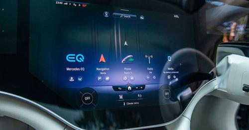 Mercedes Benz EQS 580 4MATIC center console centre console storage8