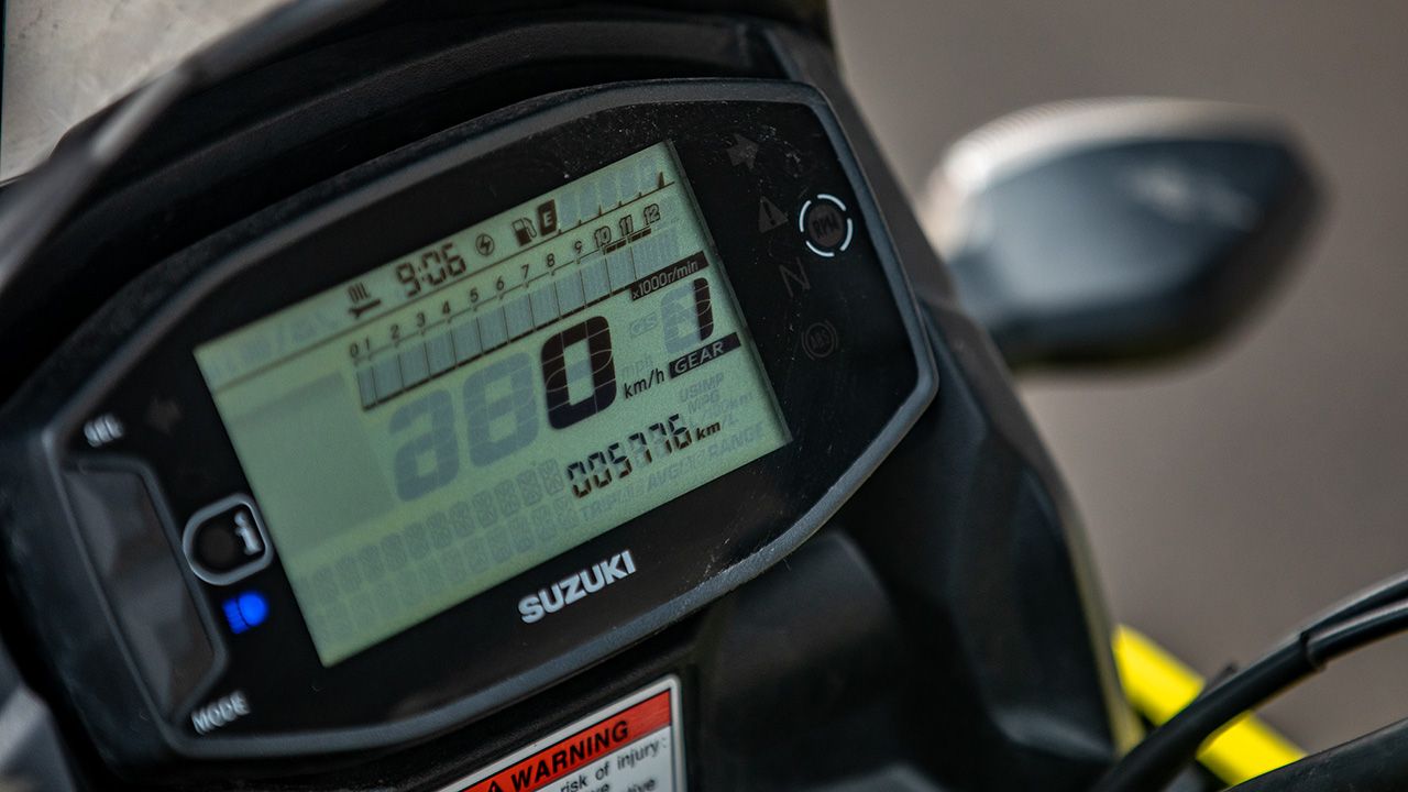 Suzuki V Strom SX Instrument Panel