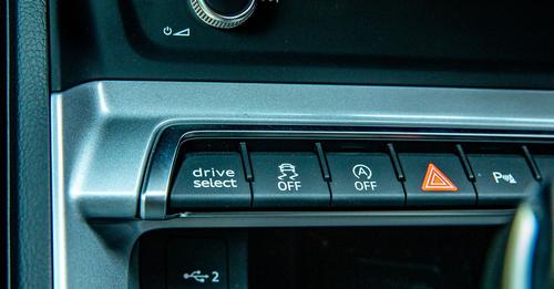 2022 Audi Q3 buttons