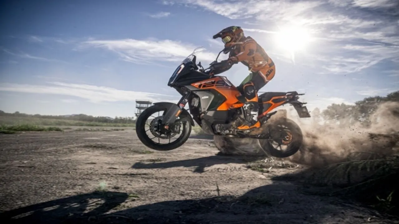 2023 KTM 1290 SUPER ADVENTURE S 2023 KTM 1290 SUPER ADVENTURE S
