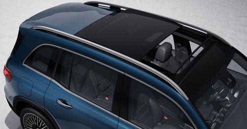 Mercedes Benz EQB Panoramic Sliding Sunroof1