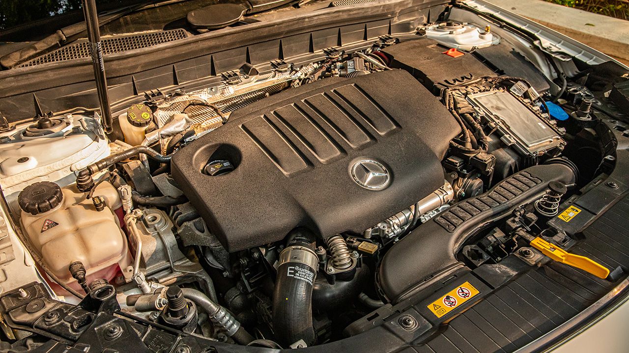 Mercedes Benz GLB Engine Shot