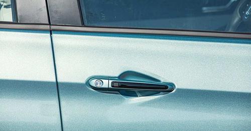 Tata Tiago EV door lid