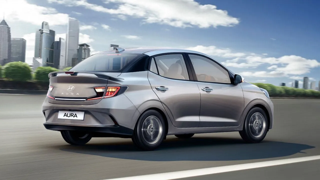 Hyundai Aura Right Side and Rear View