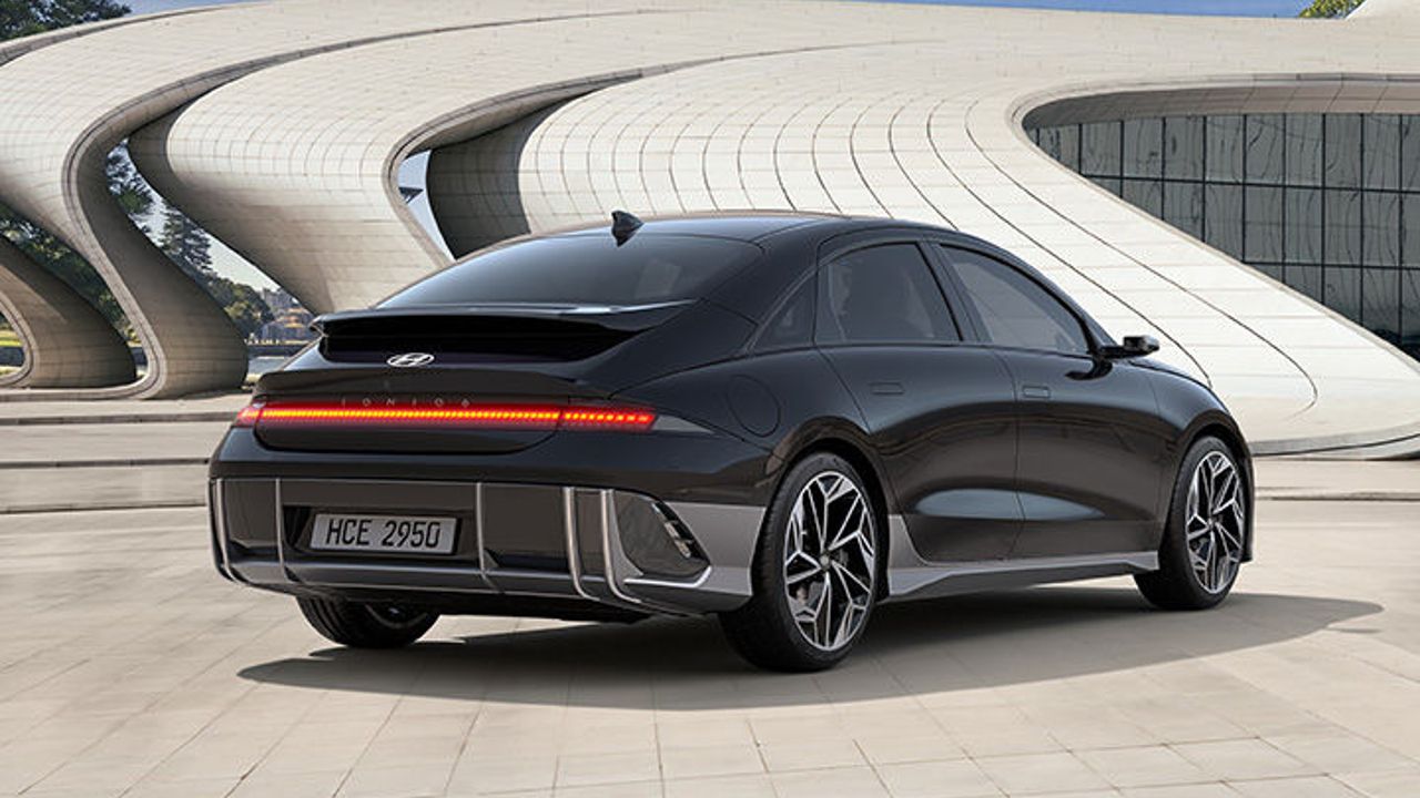 Hyundai Ioniq 6 2