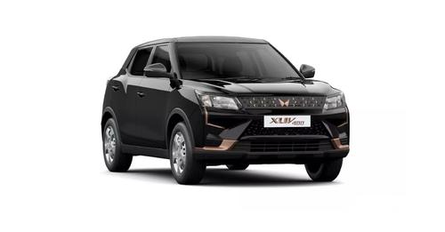 Mahindra XUV400 Napoli Black