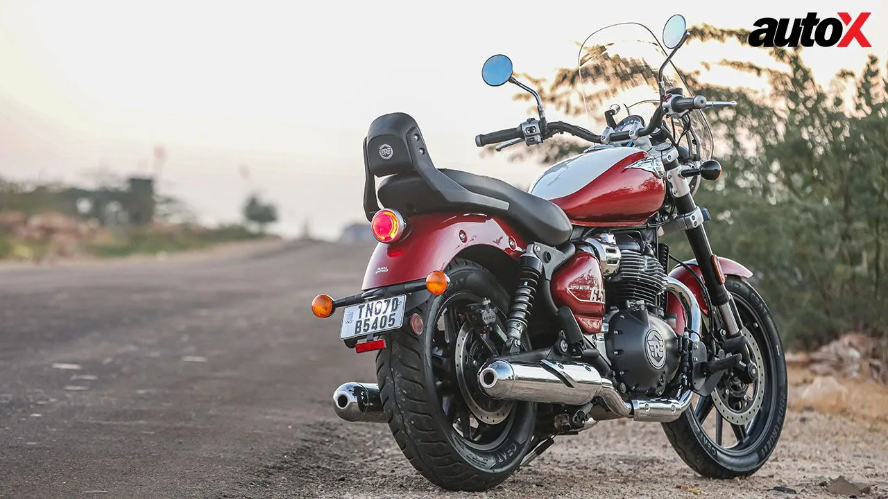 Royal Enfield Super Meteor 650 rear
