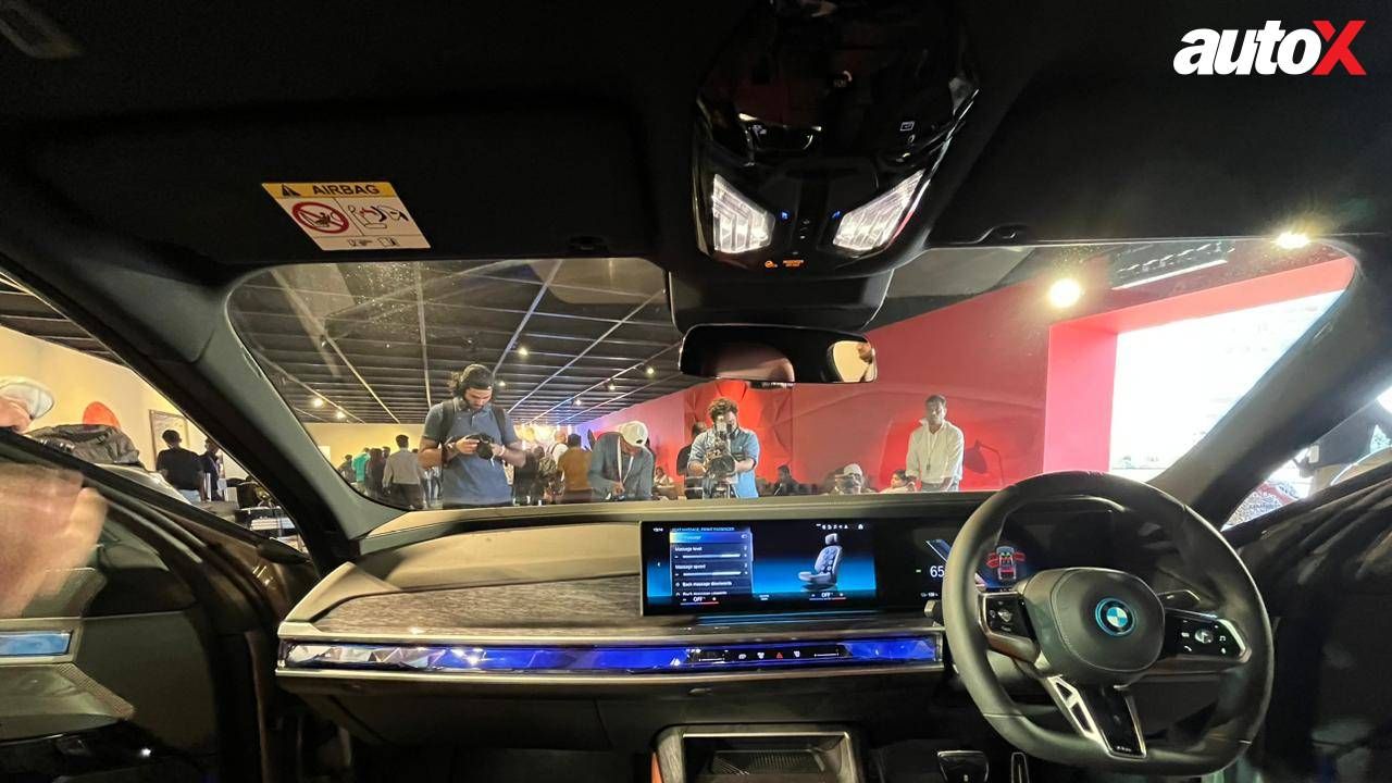 THE I7 INTERIOR