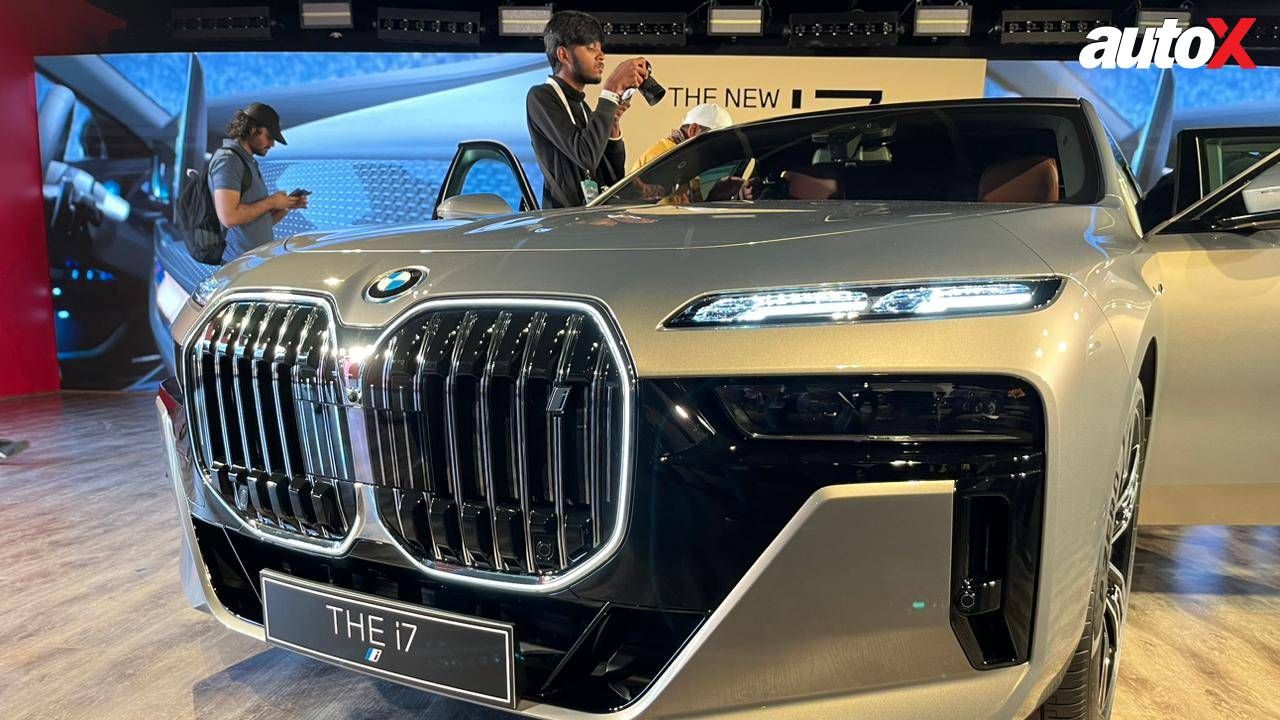 THE I7 Exterior