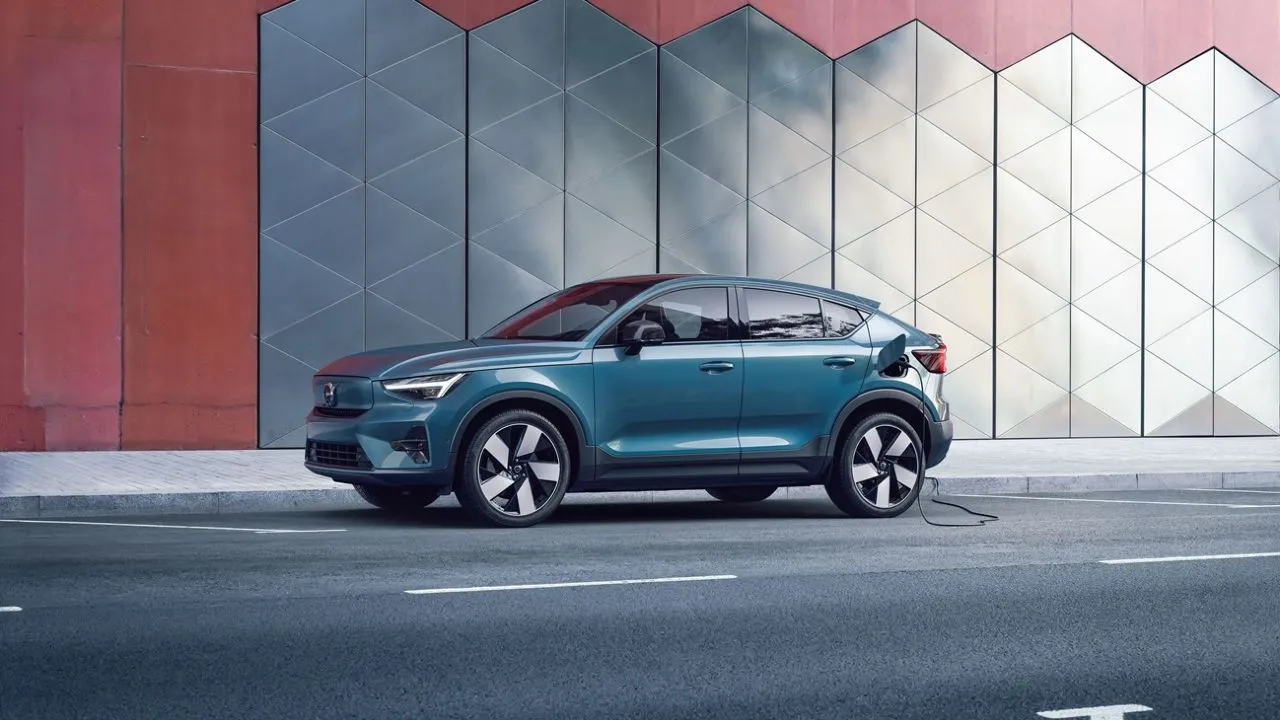 Volvo C40 RECHARGEjpg Volvo C40 RECHARGEjpg