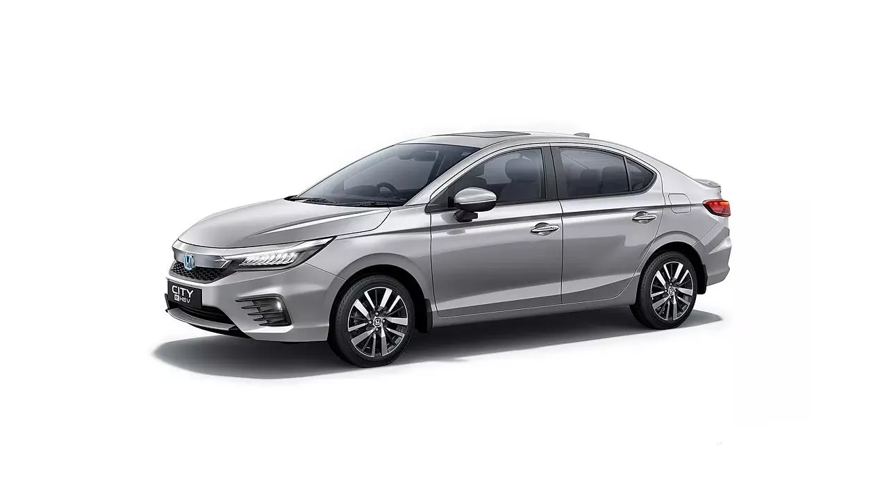 Honda City Hybrid EHEV Lunar Silver Metallic