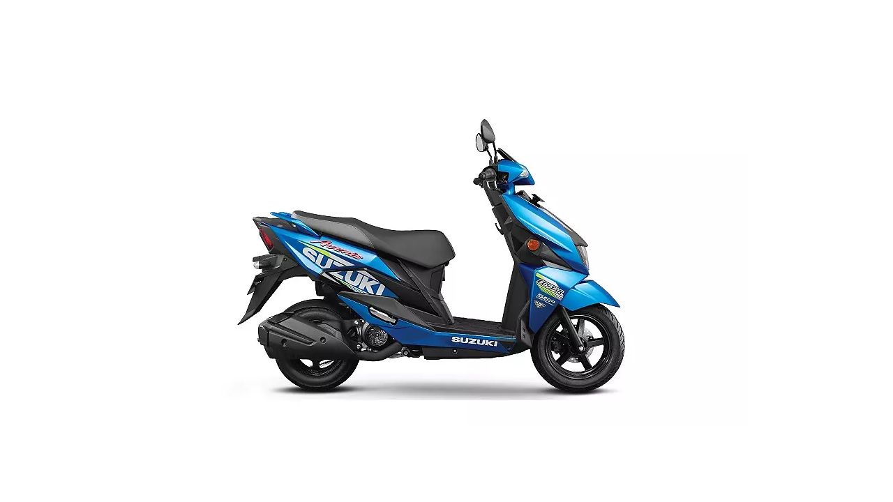 Suzuki Avenis 125 2023 Metallic Sonic Silver Metallic Triton Blue