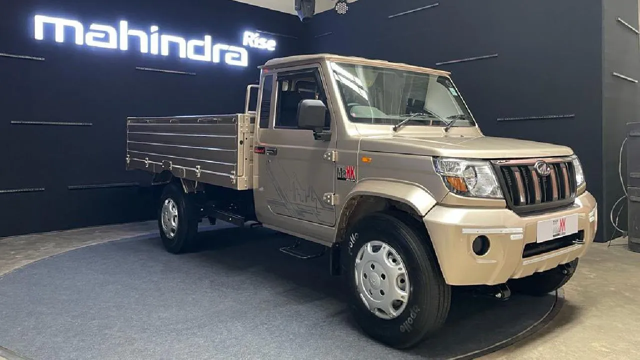 Mahindra Bolero Maxx 1 