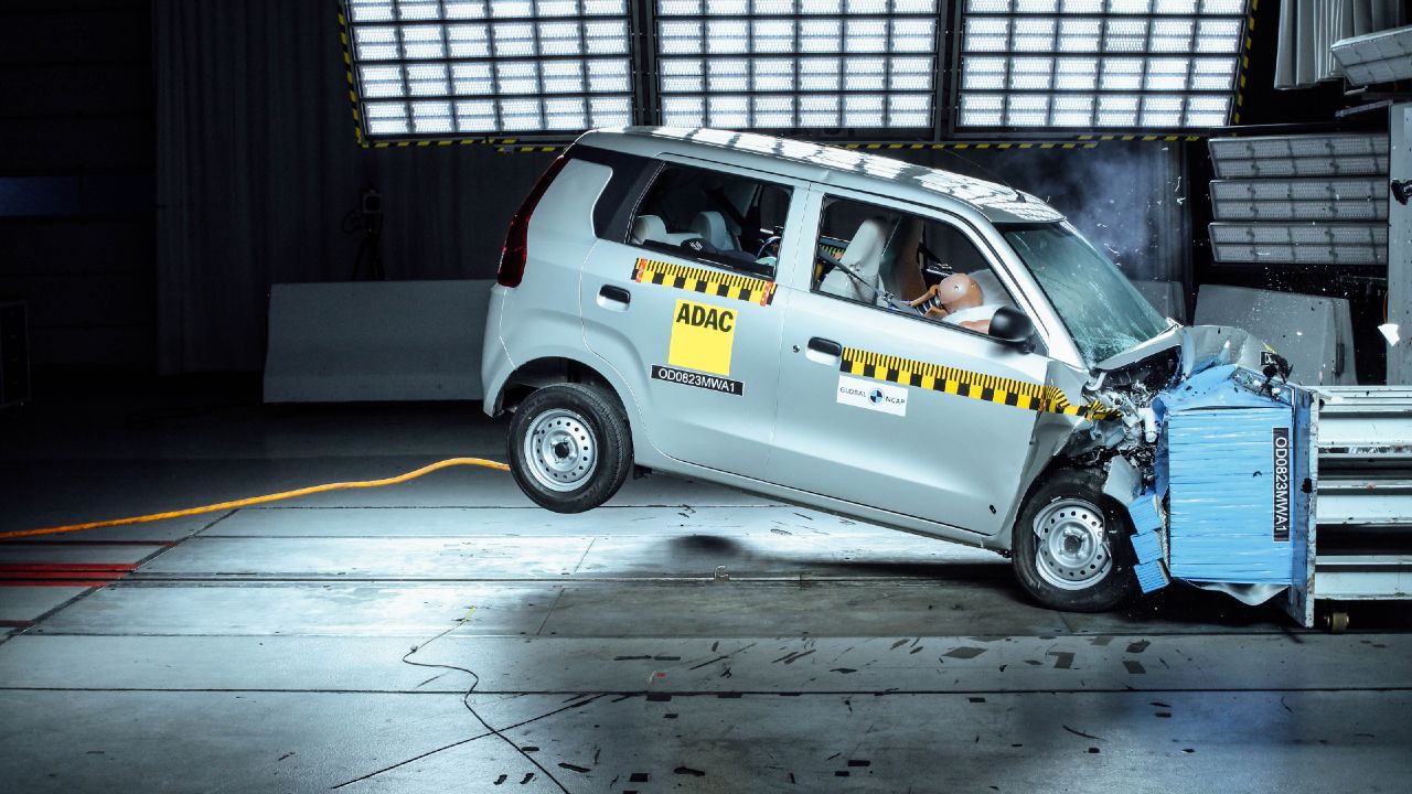 Maruti Suzuki WagonR Frontal Crash Test 1