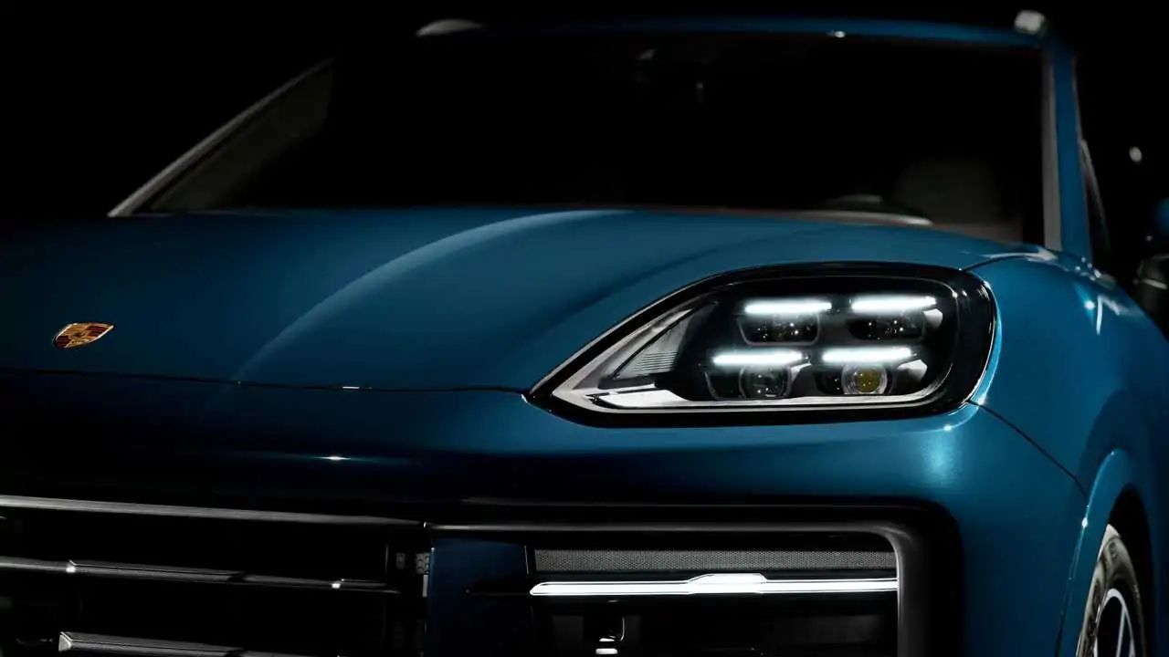 Porsche Cayenne Facelift Teaser