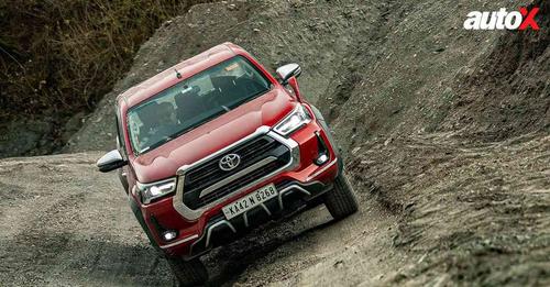 Toyota Hilux Front View