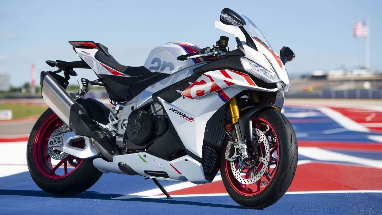 Aprilia Speed White