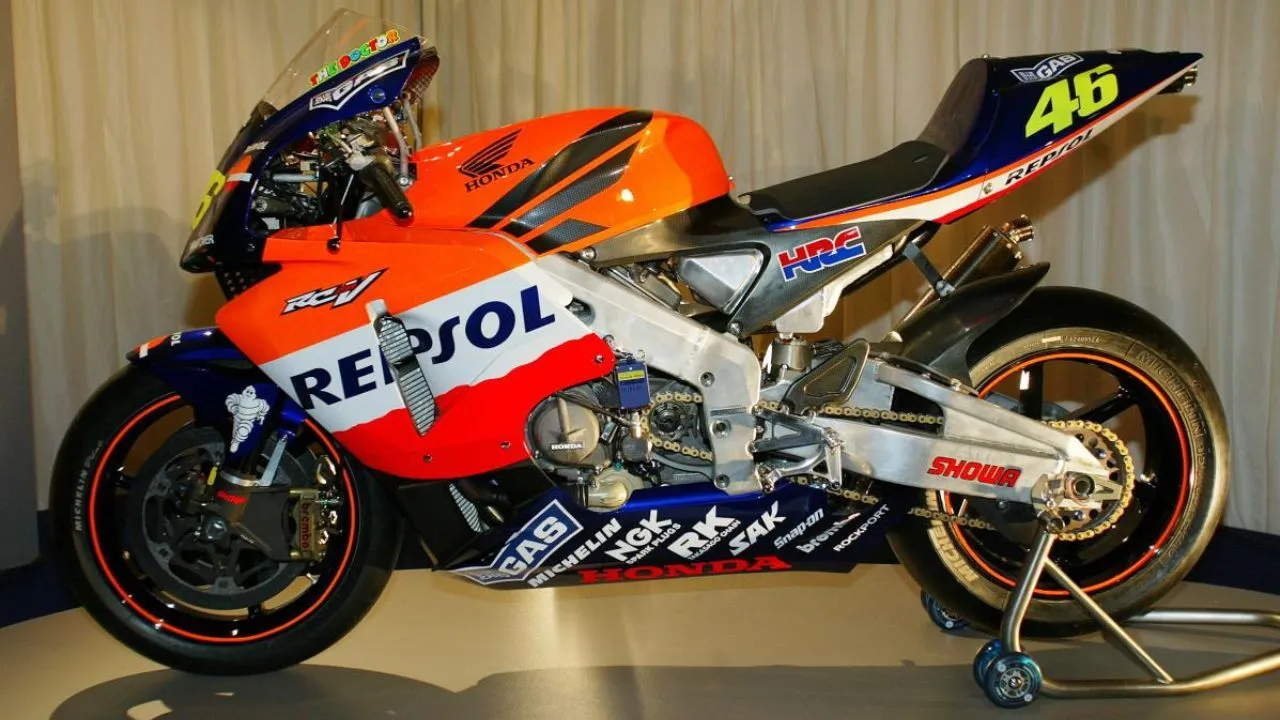 Honda RC211V 1 