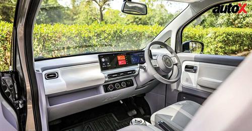 MG Comet EV Steering Controls 21