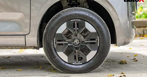 MG Comet Rear Fender