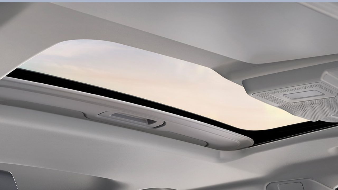 Tata Altorz ICNG Sunroof