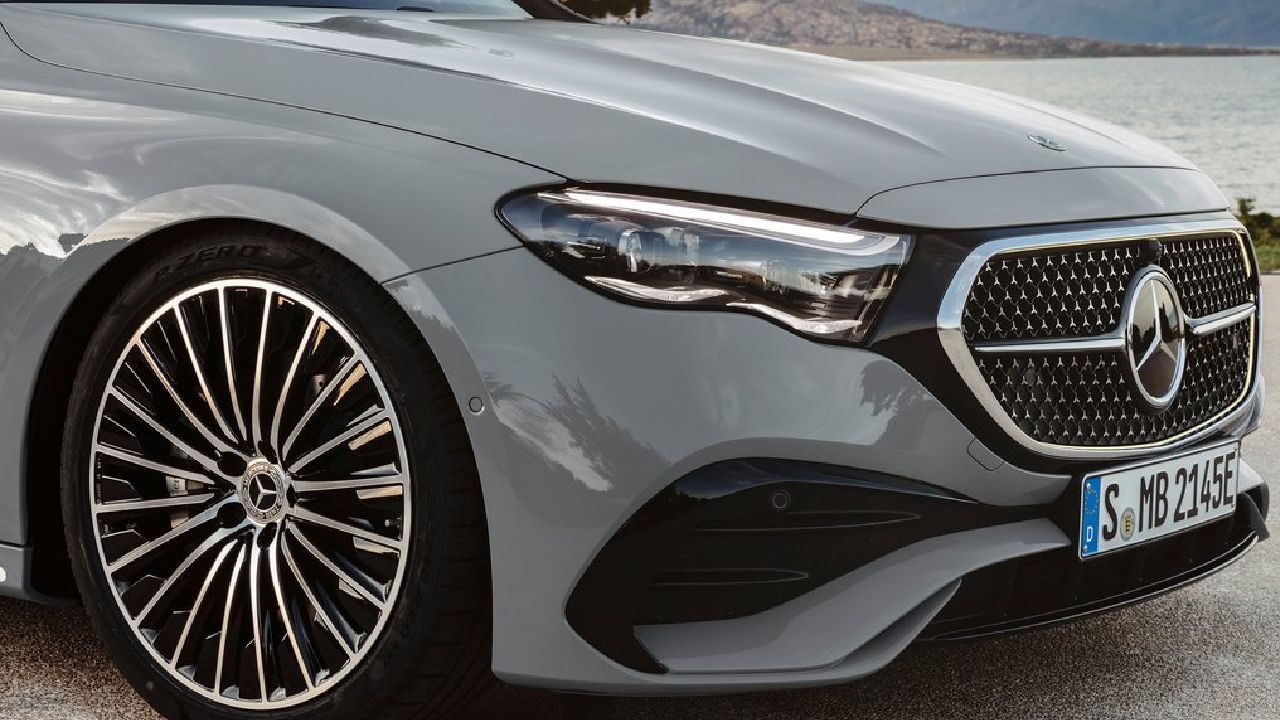 2024 Mercedes Benz E Class Estate Side