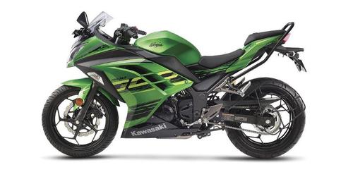 Kawasaki Ninja 300 Left Side View 2 