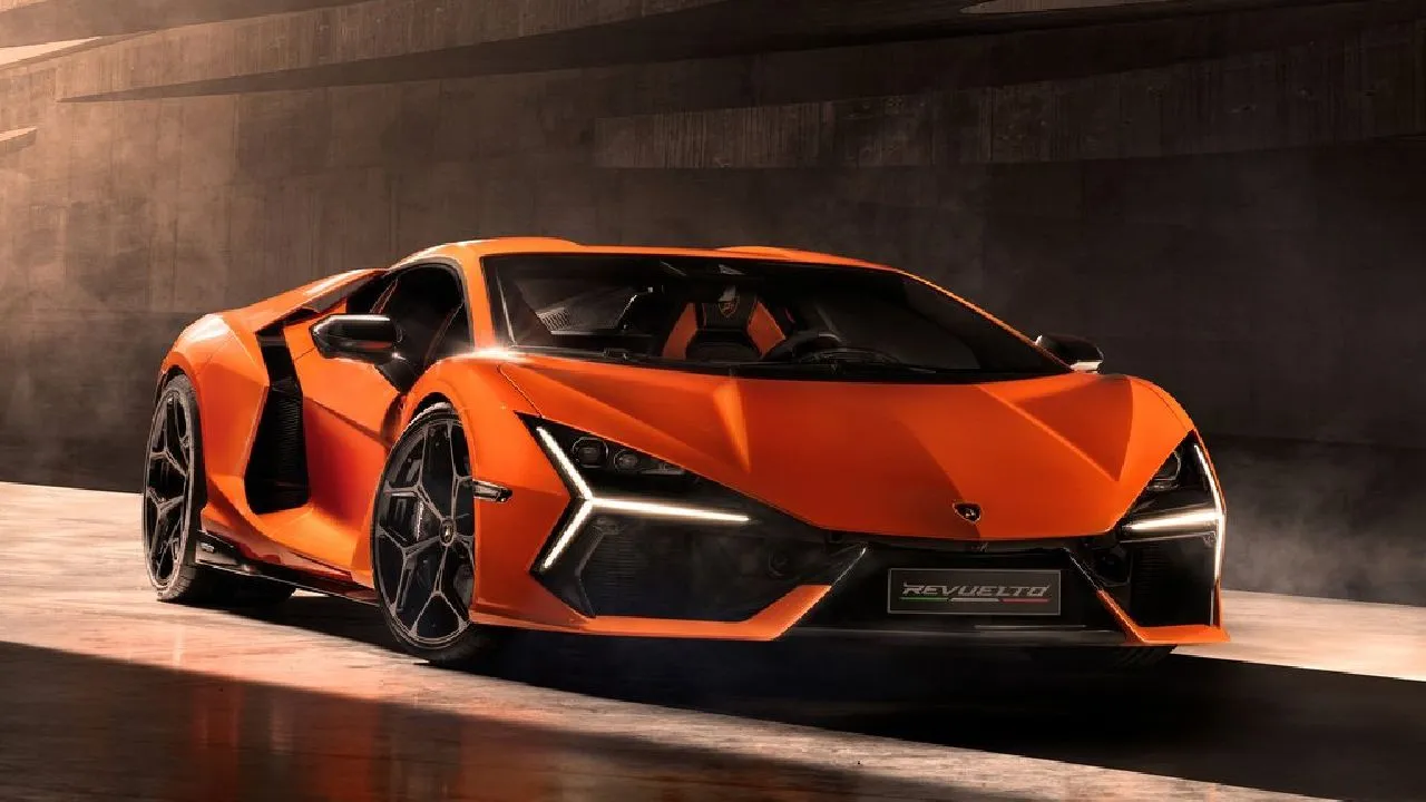Lamborghini Revuelto 2 