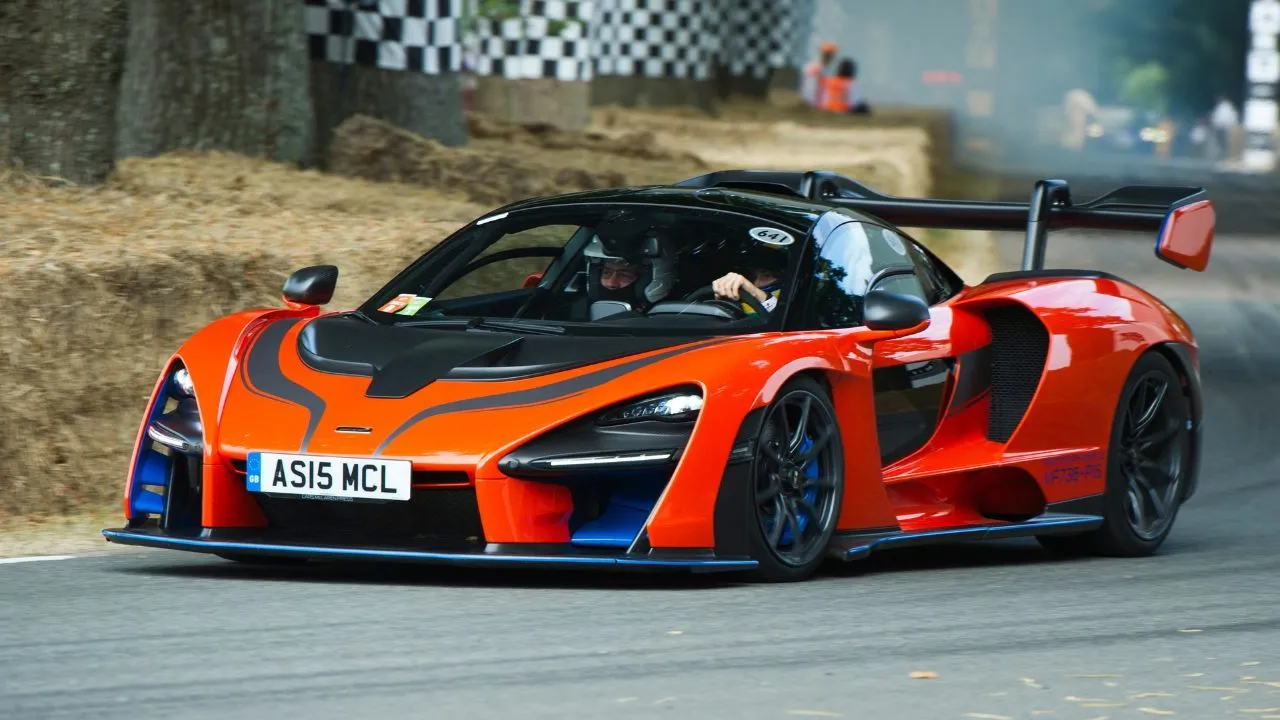 McLaren Senna