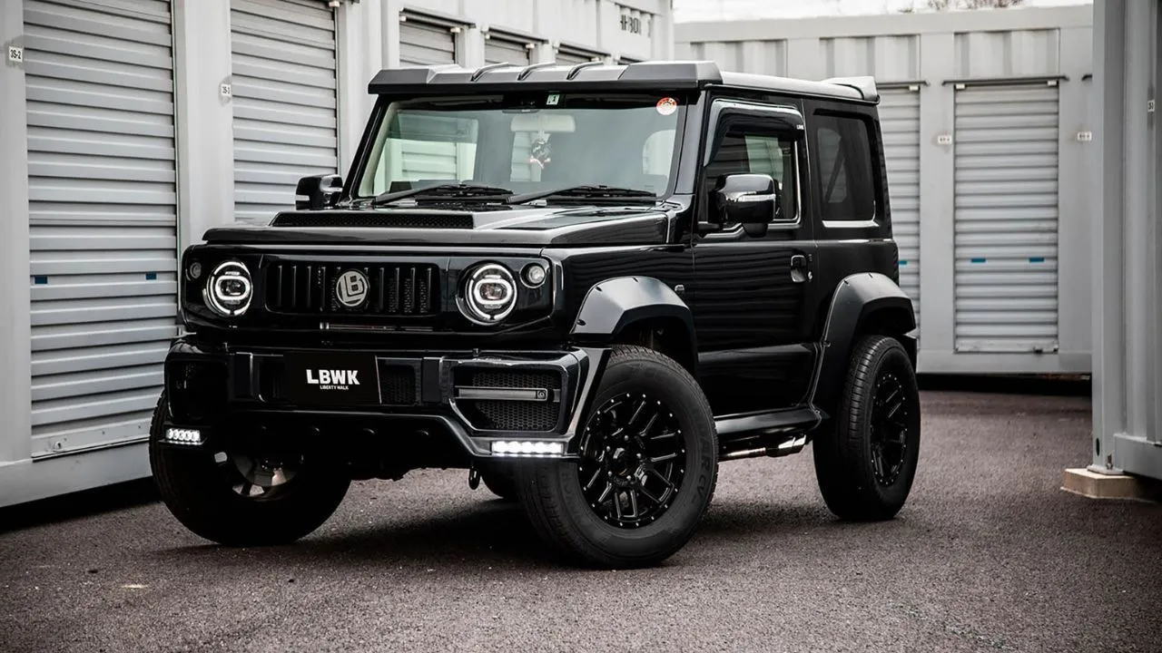Bluish Black Maruti Suzuki Jimny Left side and Front view Bluish Black Maruti Suzuki Jimny Left side and Front view