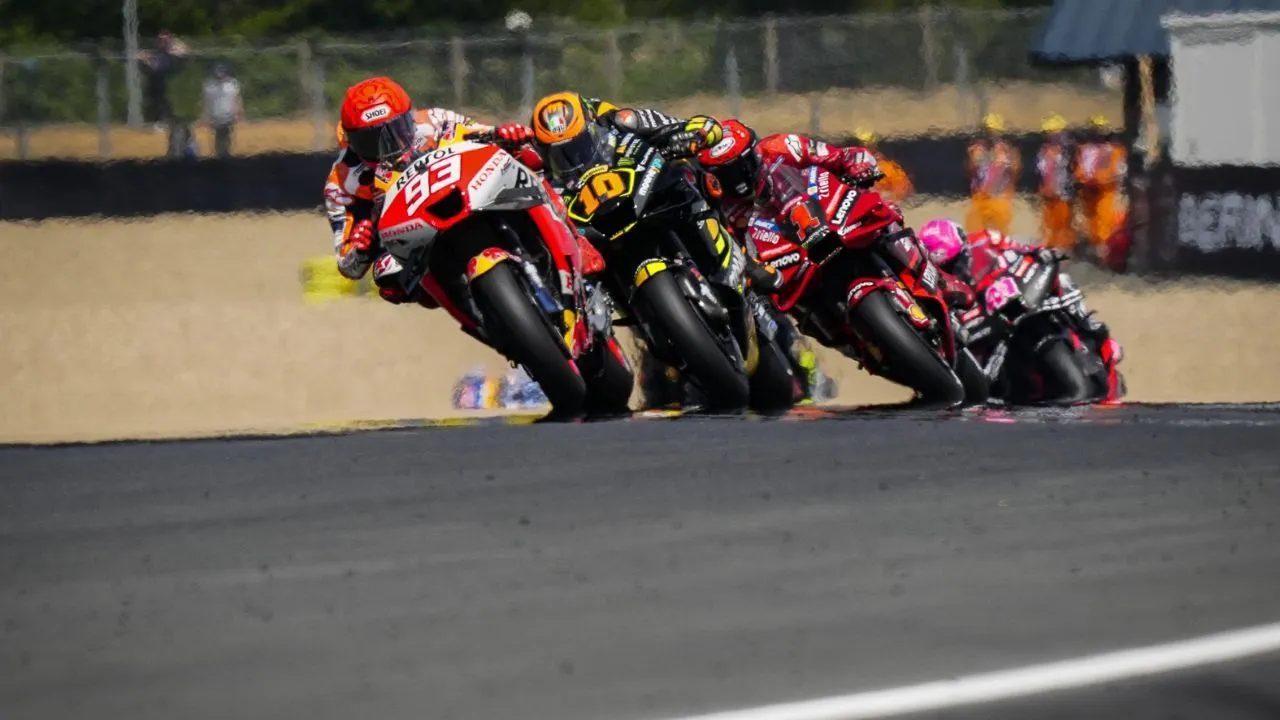 MotoGp race 3  jpg