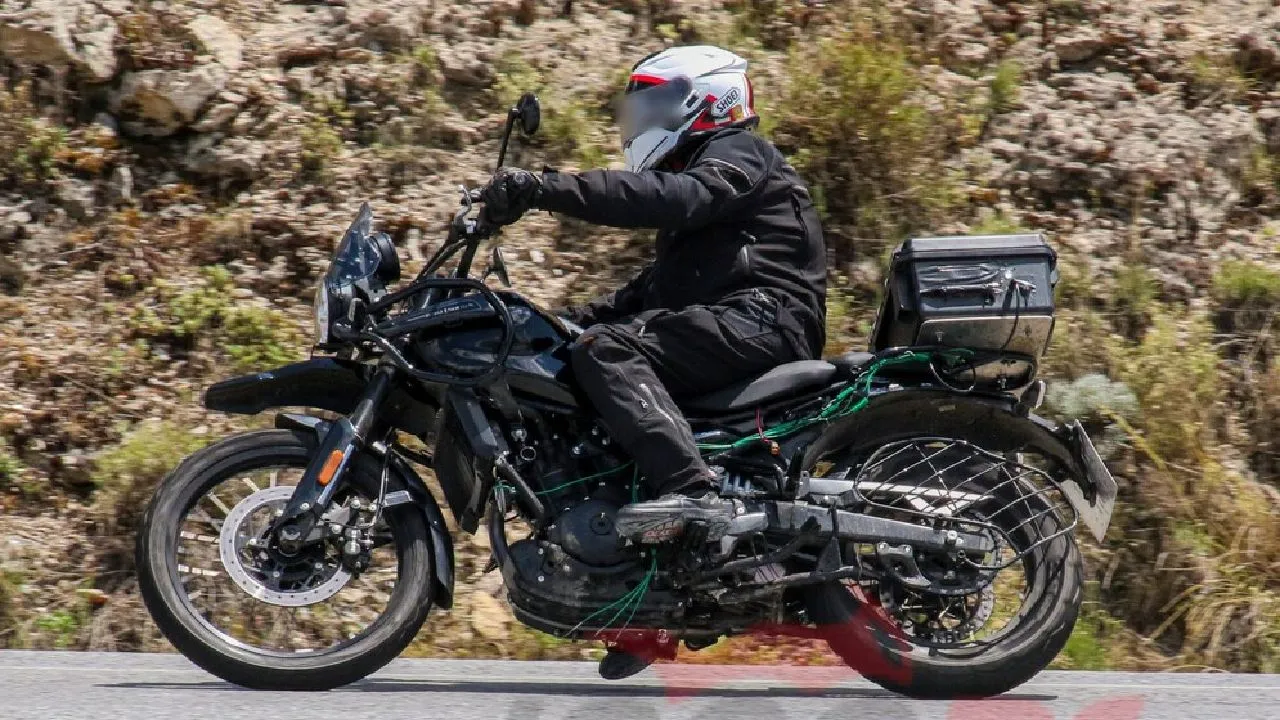 Royal Enfield Himalayan 450 Spied