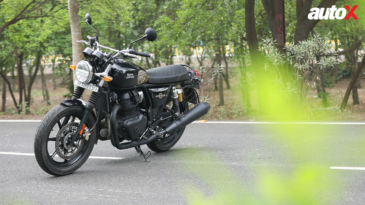 Royal Enfield Interceptor 650 Left Front quarter shot