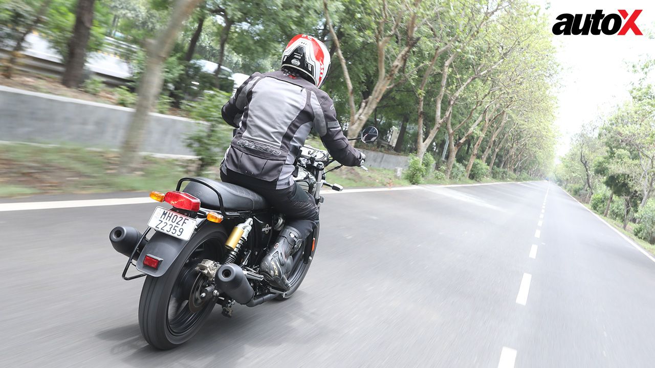 Royal Enfield Interceptor 650 Right Rear Quarter Shot