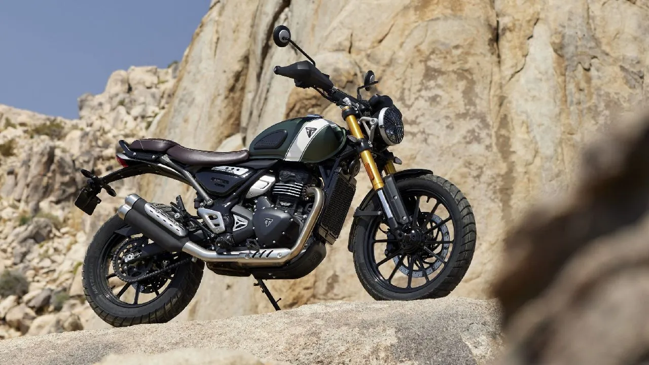 Triumph Scrambler 400X 1 